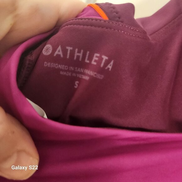 Athleta ColorBlock D-DD Crop Bikini Top. NWT. Size Small. - Picture 7 of 10